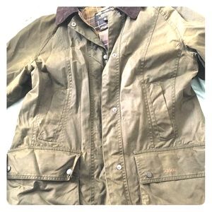 W’s Barbour Classic beadnell wax jacket